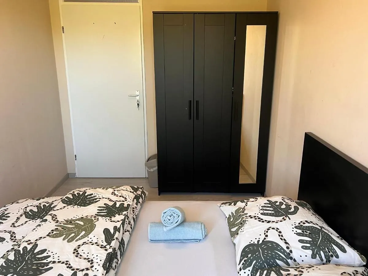 Homestay Private Bedroom In Amsterdam - 1 Min Walk Metro & Free Parking Netherlands